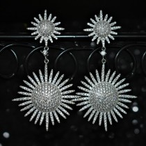 925 Sterling Silver Chandelier Earrings With White Cubic Zirconia