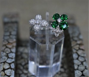 925 Sterling Silver Cubic Zirconia and Emerald Fashion Ring