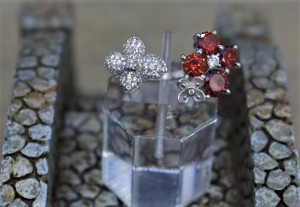 925 Sterling Silver Cubic Zirconia and Red Topaz Fashion Ring